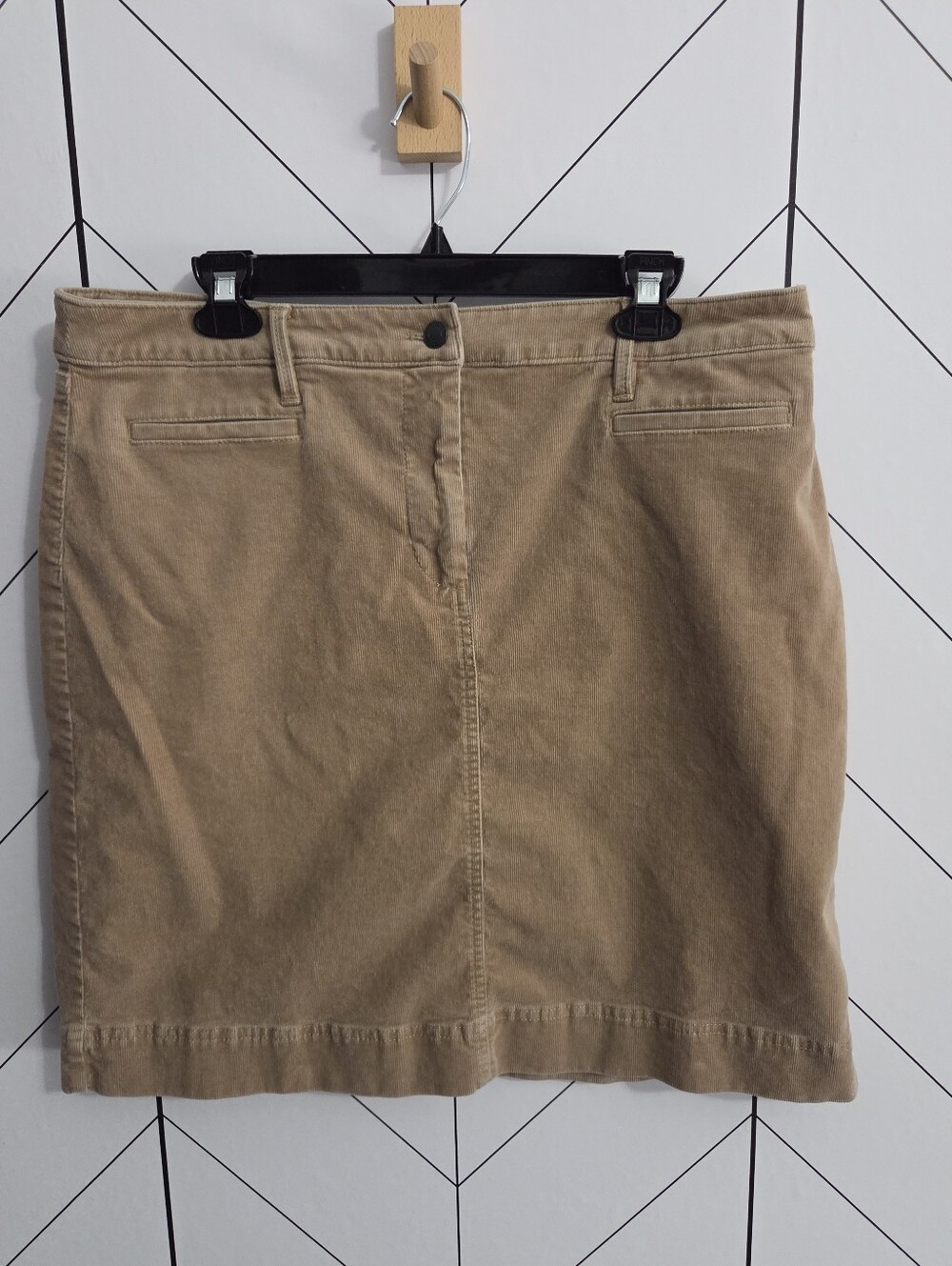 Talbots Tan / Camel Corduroy Skirt, Size 14